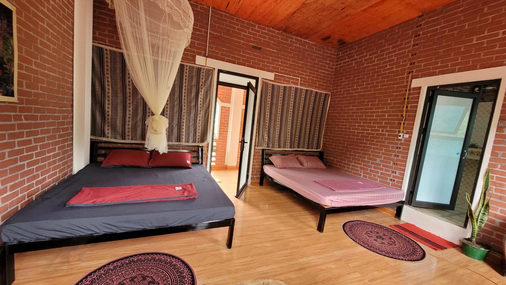Homestay Du Gia View *